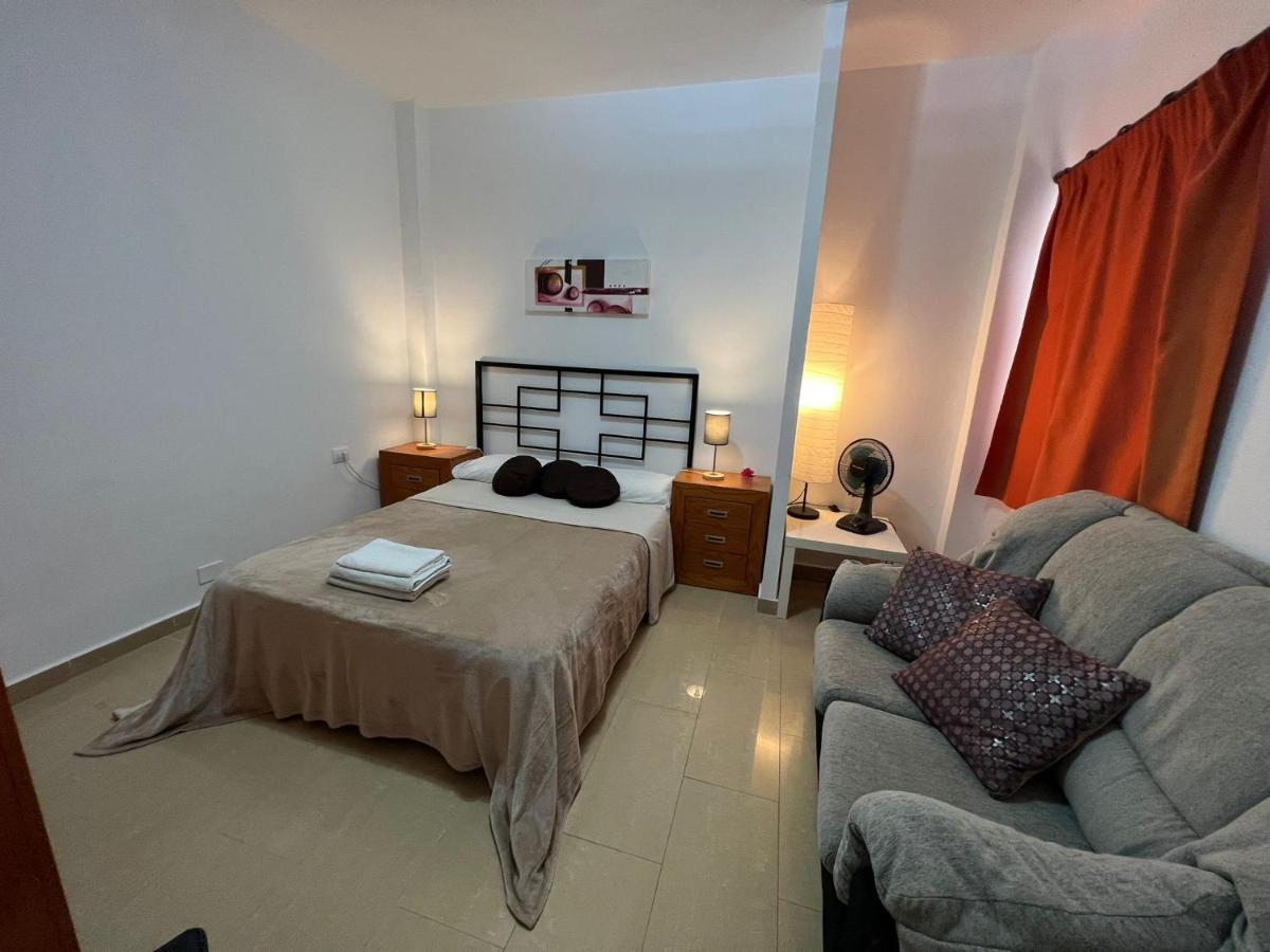 Alcamar Habitacion Privada Con Bano Compartido Cerca Al Mar! Alcalá Exterior photo